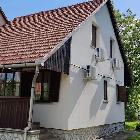 アパート Borcsa Pihenohaz Mezőkövesd